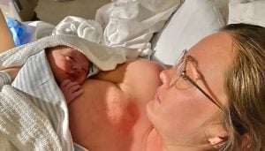 skin to skin condition after birth